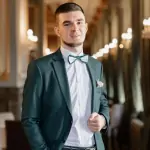 Латышов Дмитрий Евгеньевич